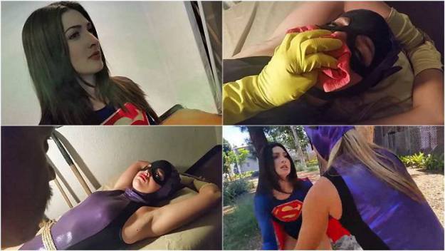 limp - 9715 Supergirl beats up batgirl.mp4