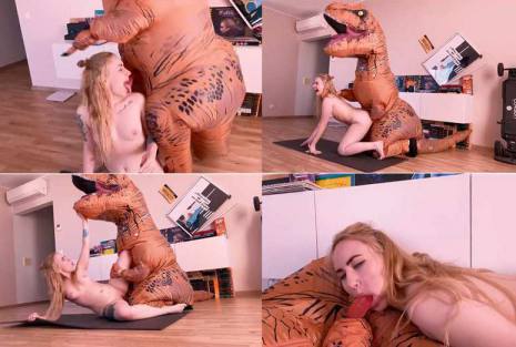 limp - 3601 T Rex fucking bella mur for international womens day.mp4