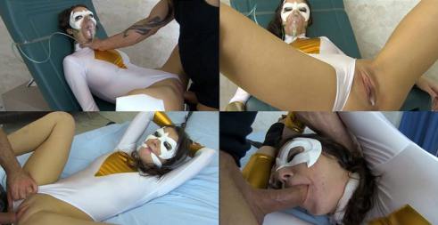 limp - 4621 Superheroine gets Gassed Molested.mp4