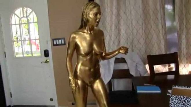 limp - 10696 Gold Skin Freeze Fetish Cali Logan Statue.mp4_snapshot_02.37.054