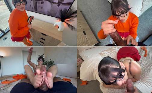 Svett Velma Cosplay Footjob