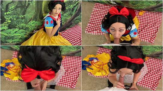 Dani Daniels Snow White BJ 
